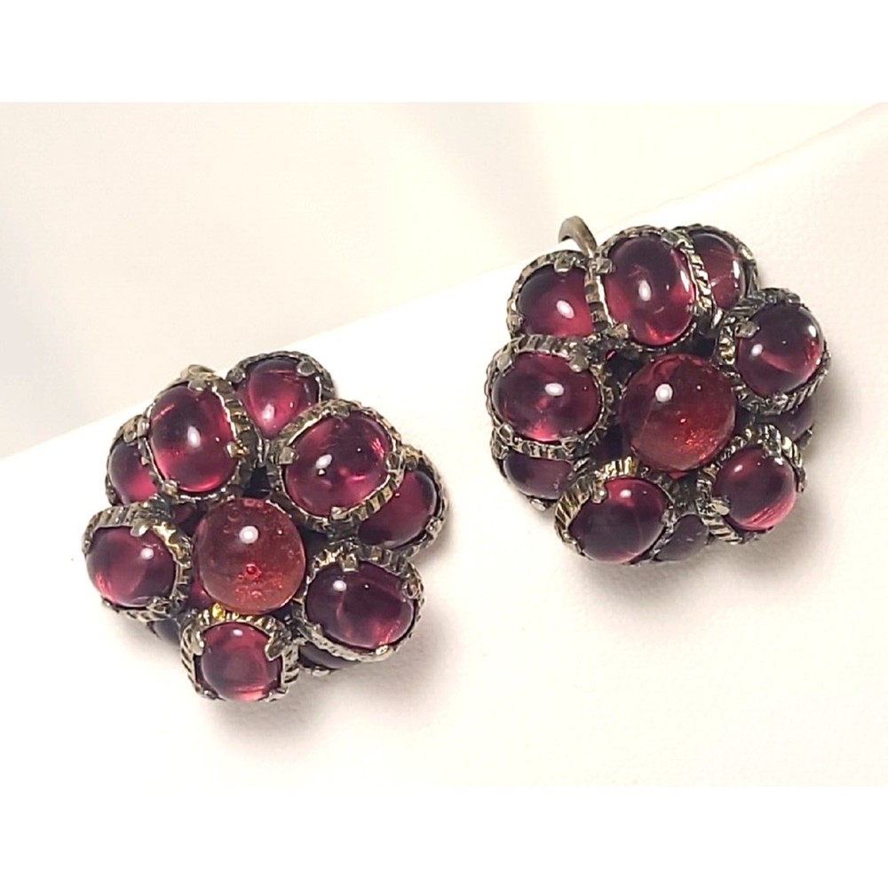 Crown Trifari Alfred Philippe ruby ‎ Cluster clip on Earrings Trifanium cabochon